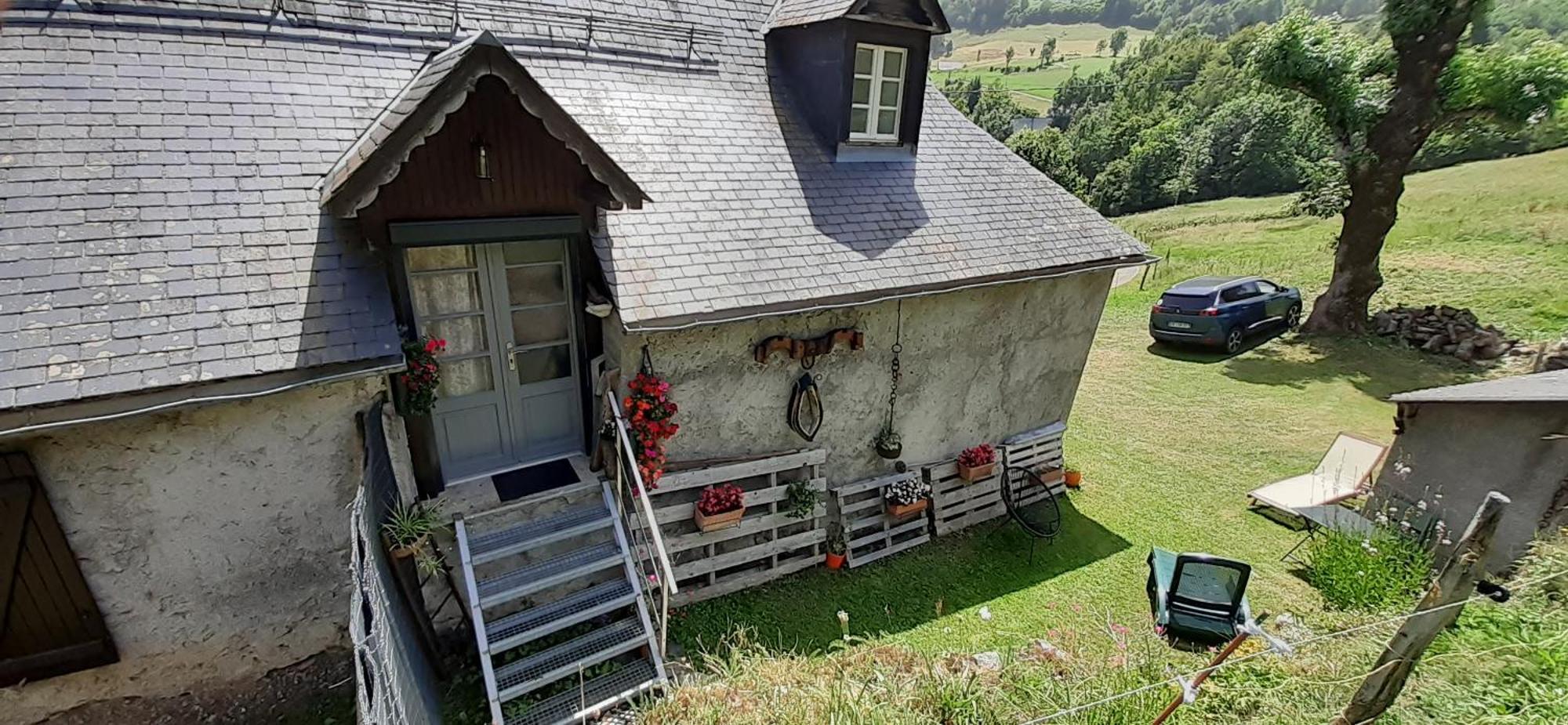 Appartement Habas Estaing Hautes Pyrenees Val D'Azun Exterior photo